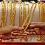 सोने-चांदी के दाम में गिरावट, जानें आज के ताज़ा रेट