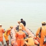पटना में बड़ा नाव हादसा, गंगा नदी में पलटी नाव; 2 की मौत, 5 लोग लापता
